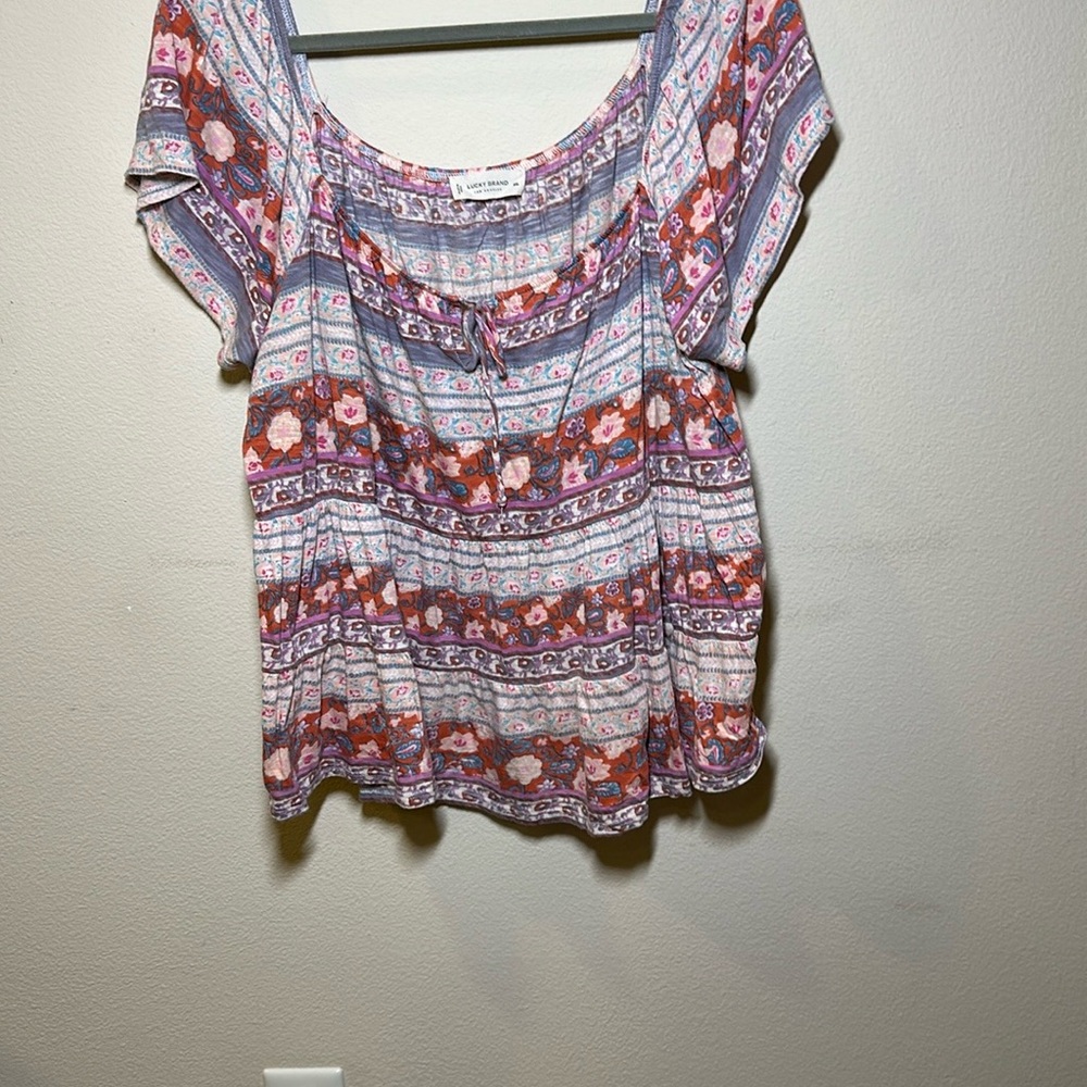 Lucky Brand White and Red Smocked Flutter Sleeve Blouse